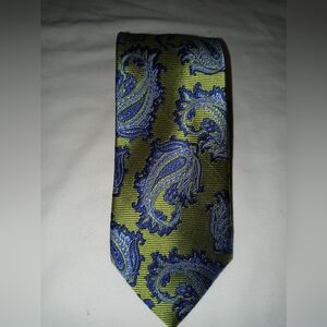 2 Beautiful Paisley Peter Thomas Neck Tie